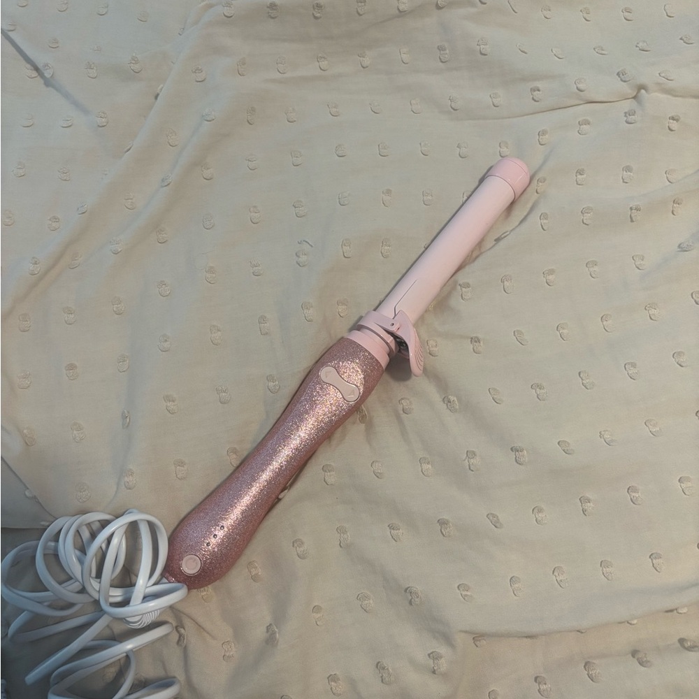 Limited Edition Beachwaver Co. Pink Curling Iron
